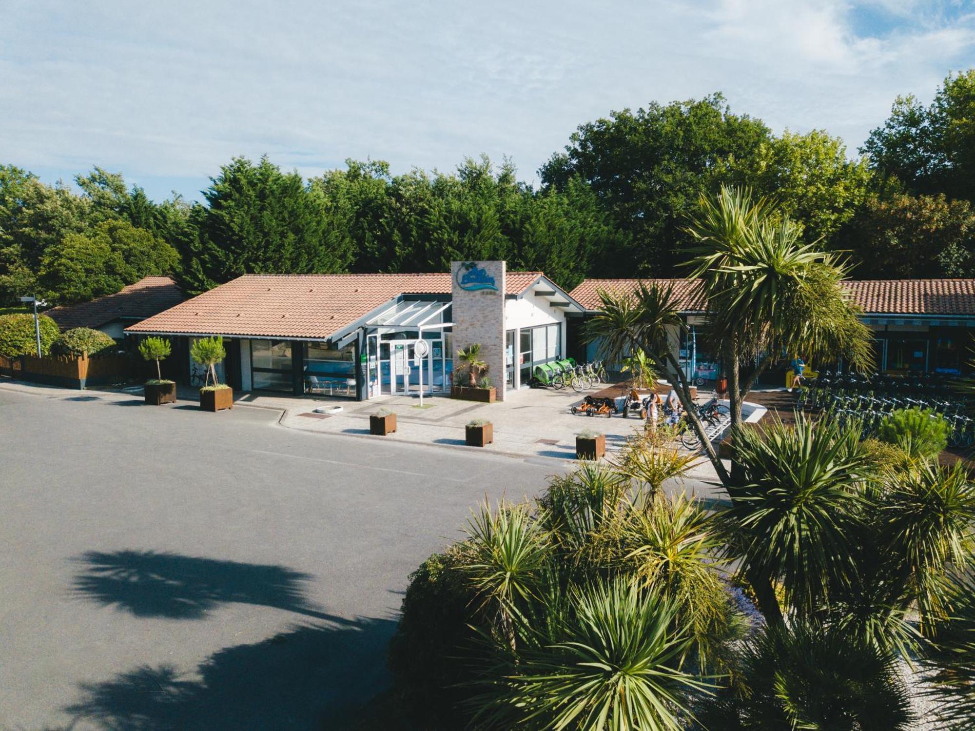 Camping Lou Broustaricq Sanguinet Exterior photo